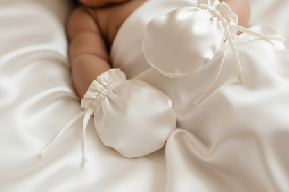 Baby Silk Mittens - The Scratch Solution