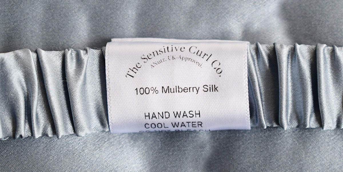 The Rest & Restore Gift Set – Silk Eye Mask & Pillowcase