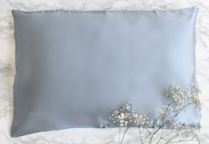 The Rest & Restore Gift Set – Silk Eye Mask & Pillowcase